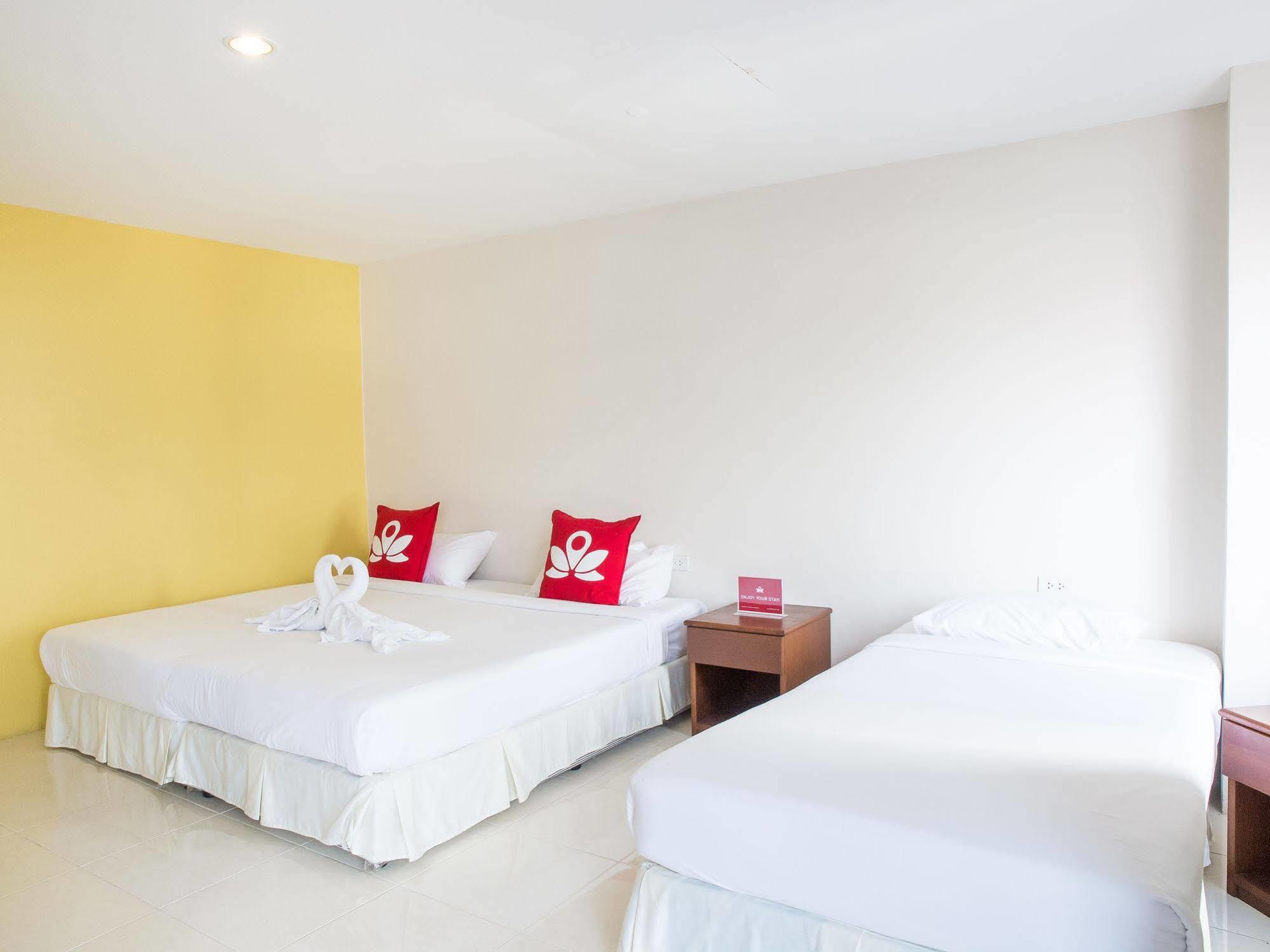 Zen Rooms Chaofa East Road Rawai Bagian luar foto