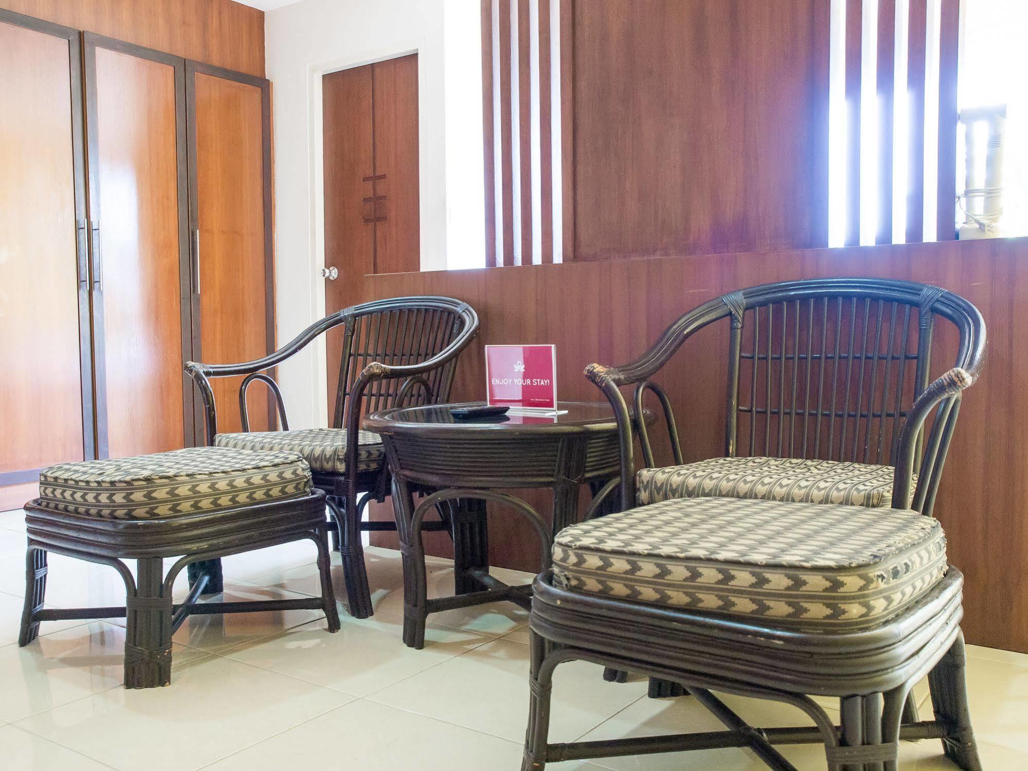Zen Rooms Chaofa East Road Rawai Bagian luar foto